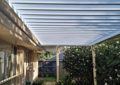 Stratco Outback Sunroof and Insulated Pergola, Mount Annan 